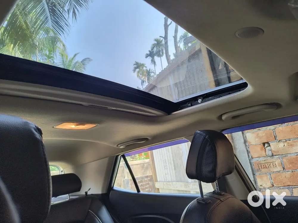 Hyundai Venue 2021 Petrol Well Maintained