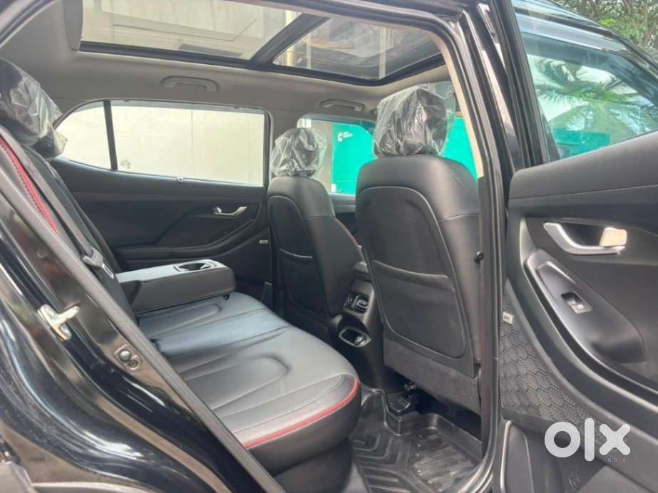 Hyundai Creta 1.6 Sx (o), 2023, Petrol