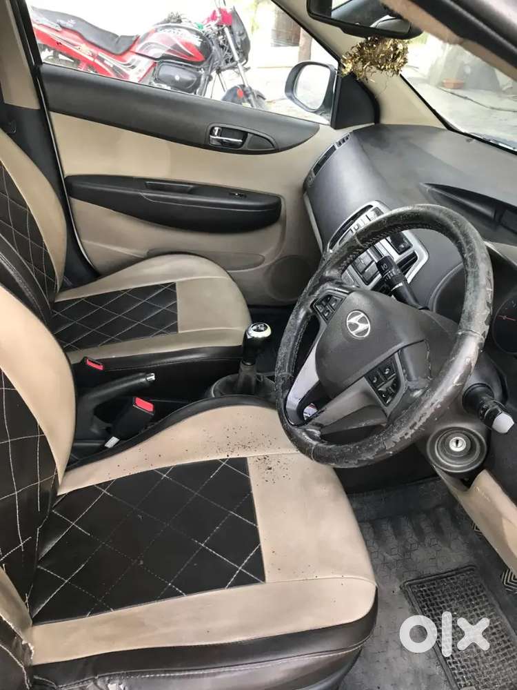 Hyundai I20 2013 Diesel 105000 Km Driven
