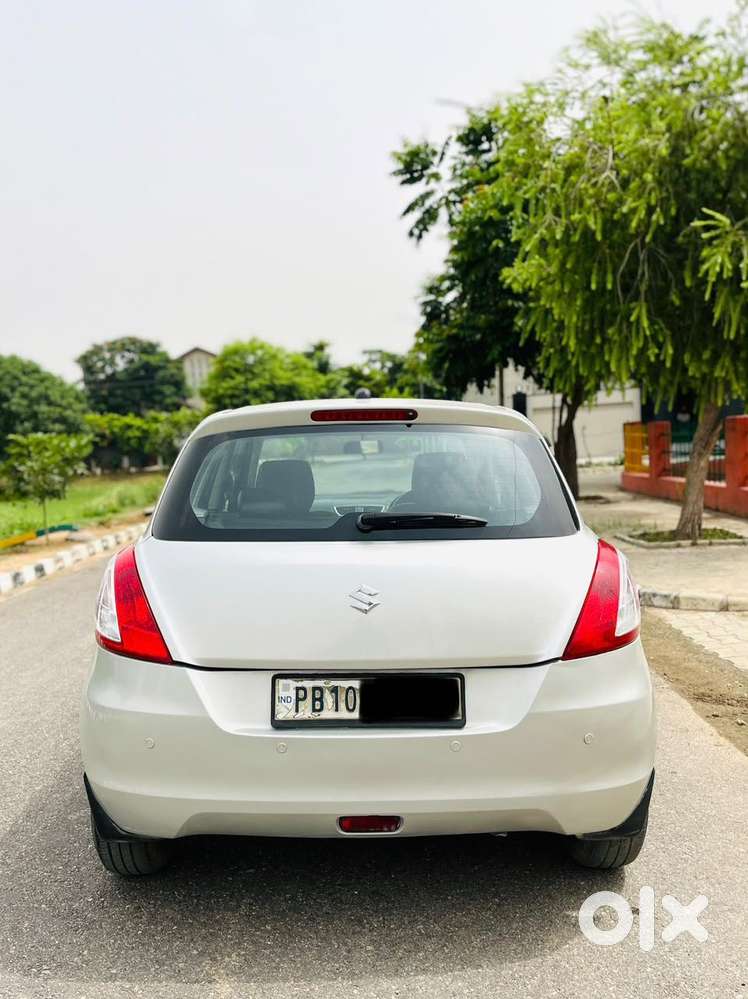 Maruti Suzuki Swift Zdi Plus, 2017, Diesel