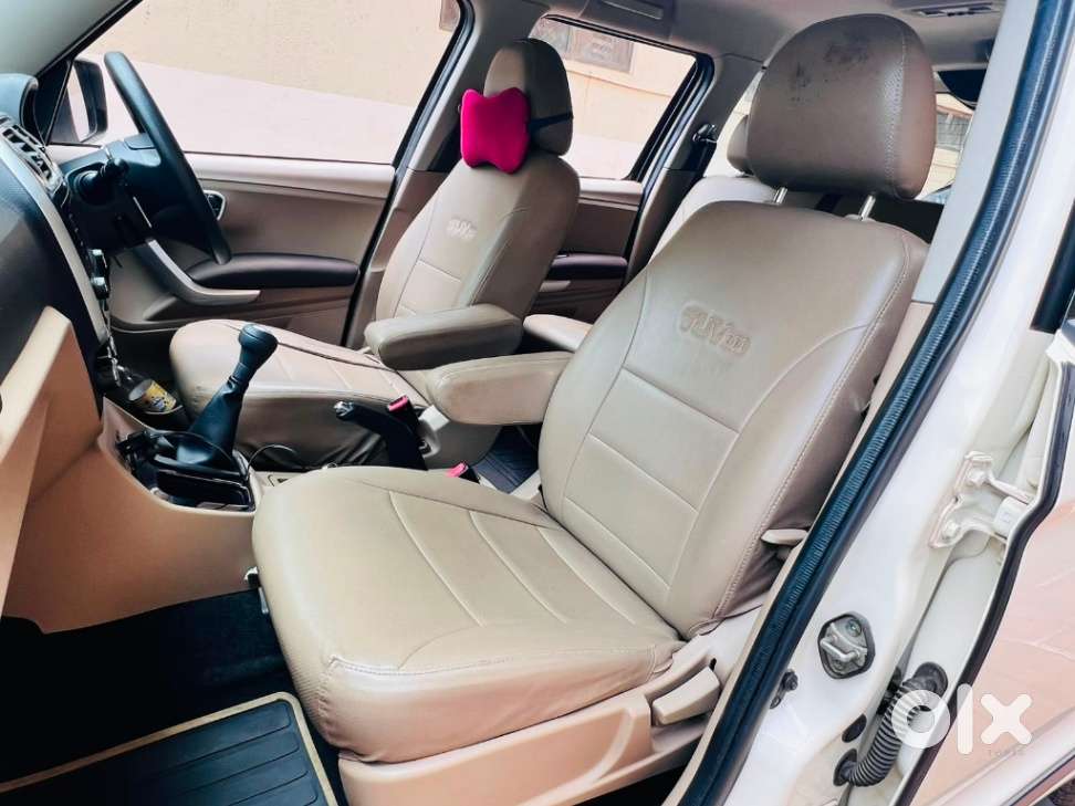 Mahindra Tuv 300 T8, 2015, Diesel