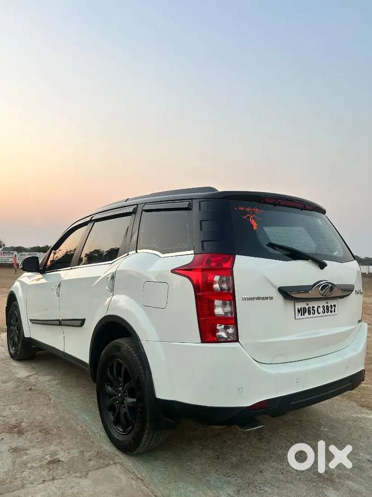 Mahindra Xuv500 2018 Diesel 142000 Km Driven
