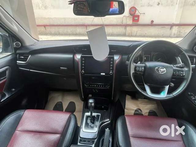 Toyota Fortuner Legender, 2023, Diesel