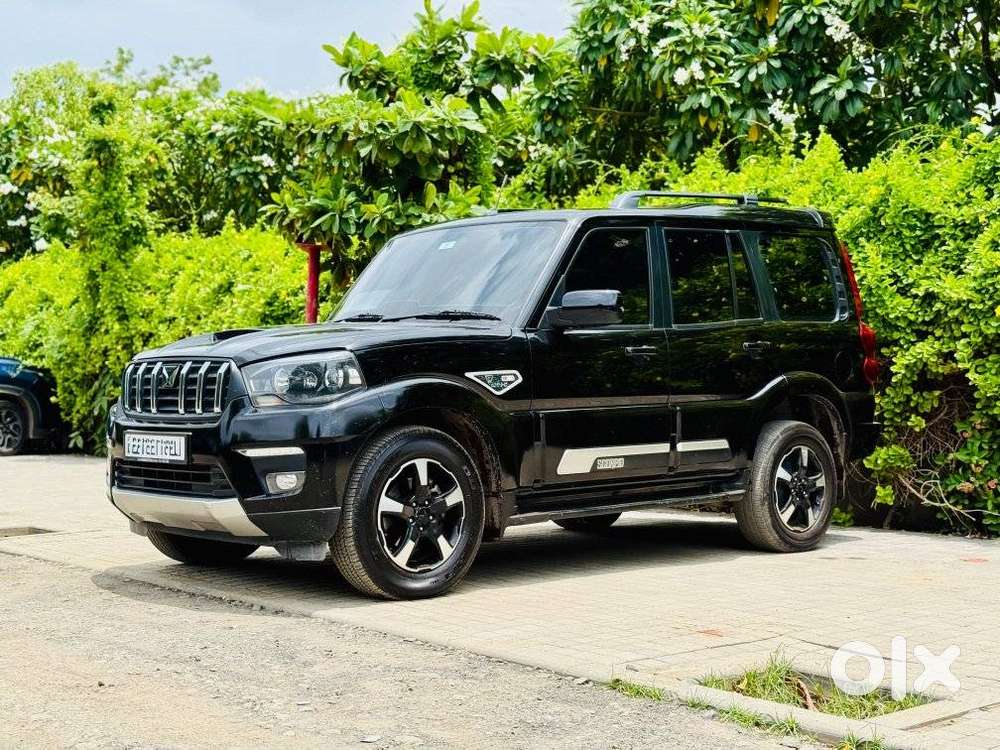 Mahindra Scorpio Classic 2.2 S 11 Mt 7 Str, 2024, Diesel