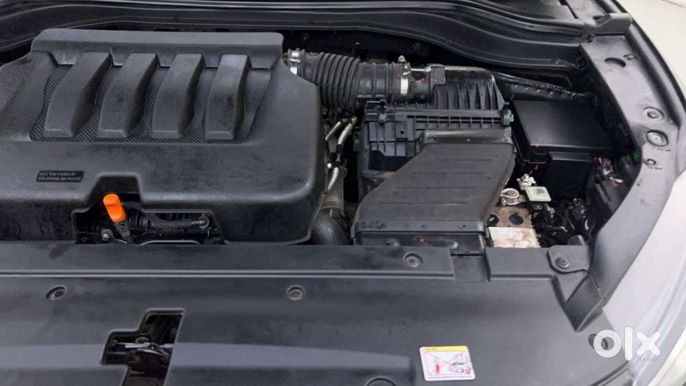 Mahindra Xuv700 2.0 Ax 5 Petrol At Str, 2025, Petrol