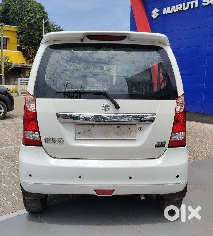Maruti Suzuki Wagon R 1.0 Vxi Amt, 2016, Petrol
