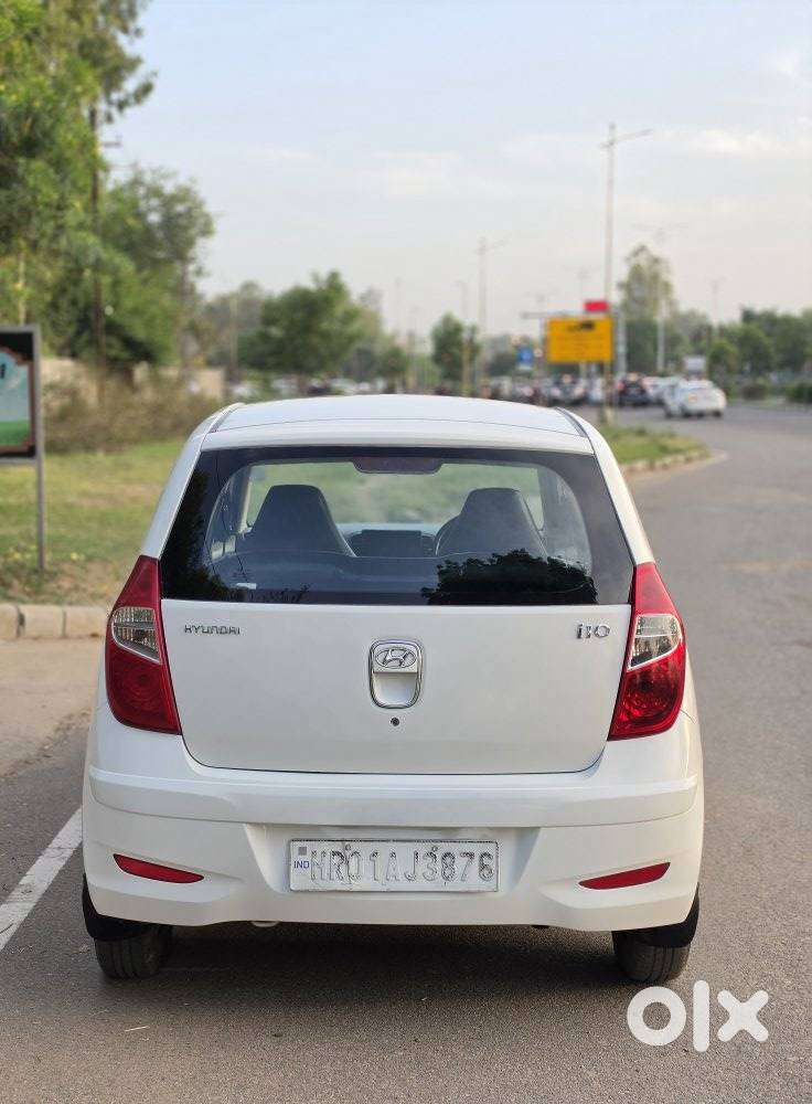 Hyundai I10 Sportz, 2014, Petrol