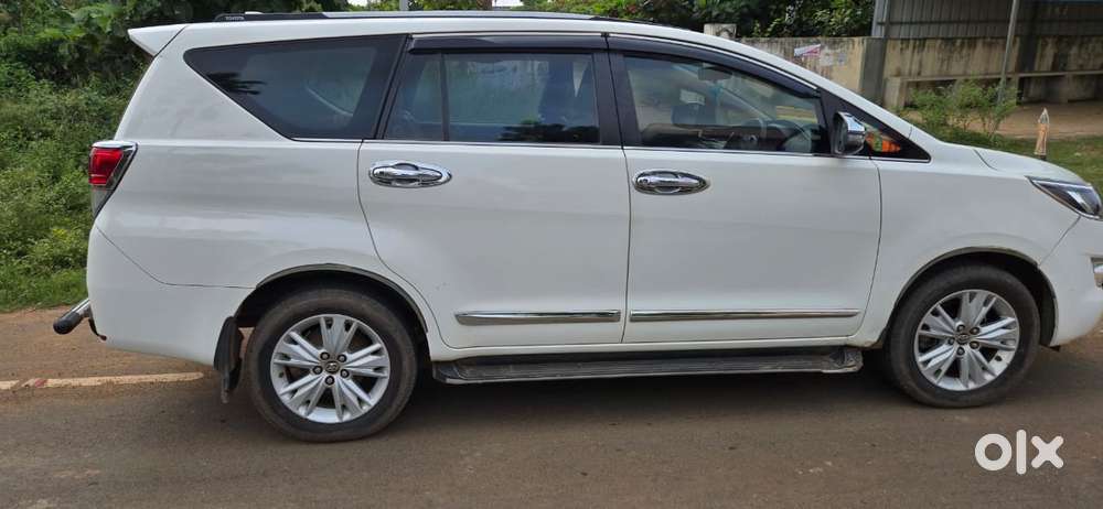 Toyota Innova Crysta 2.4 Zx Mt, 2018, Diesel