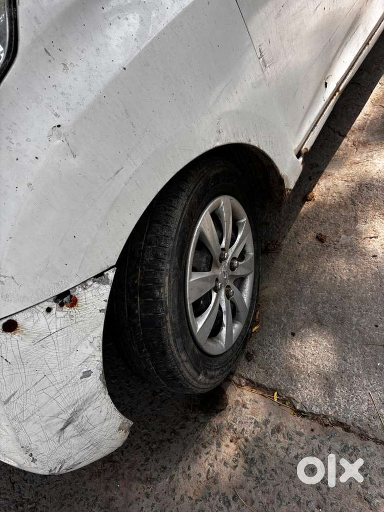 Hyundai Car Petrol 2011