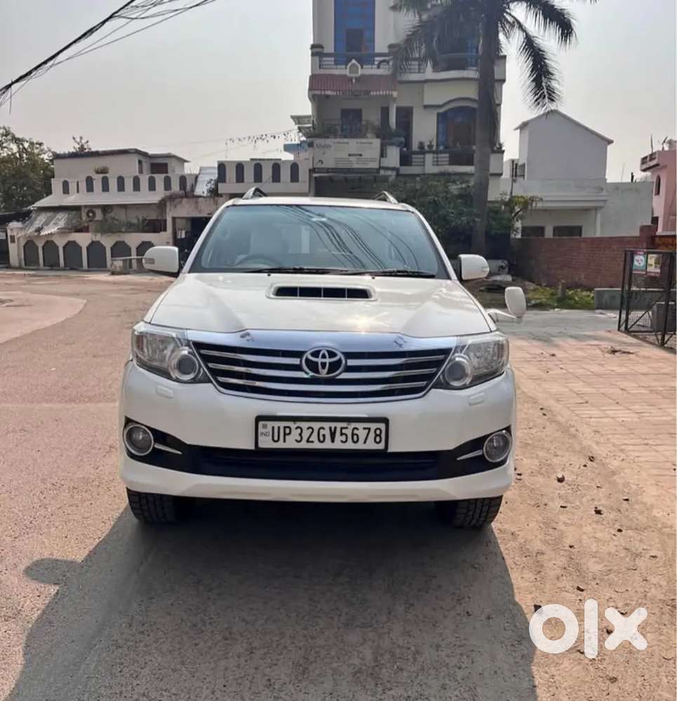 Toyota Fortuner 2016 Diesel 50000 Km Driven