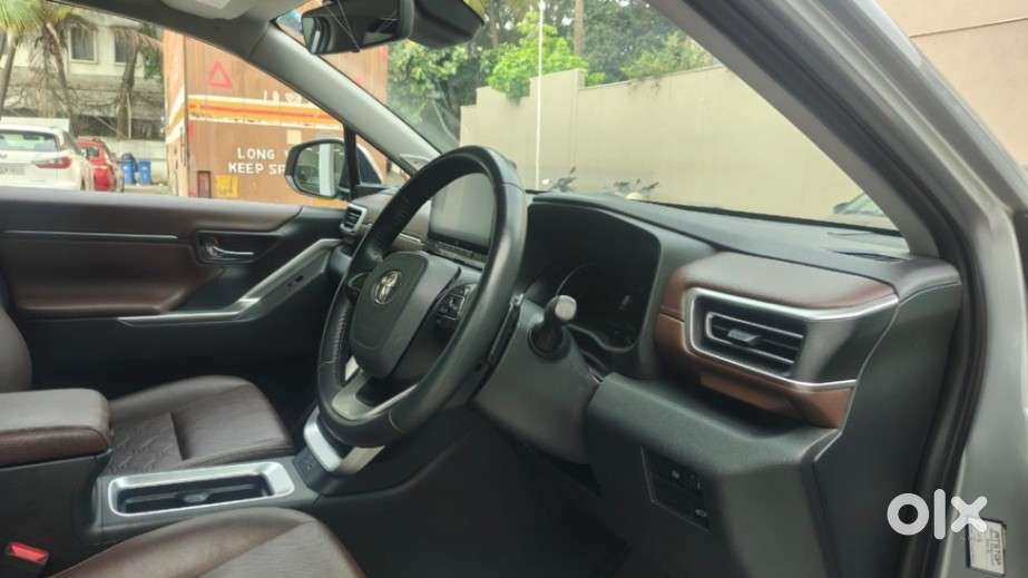 Toyota Innova Hycross Zx(o), 2024, Petrol