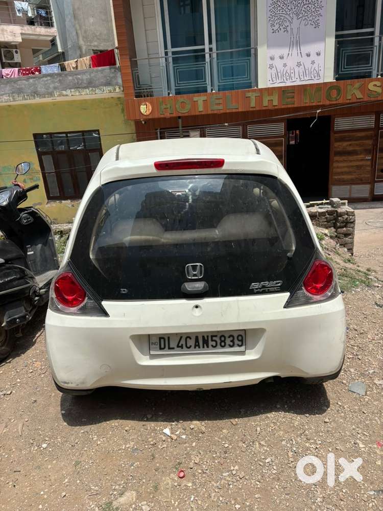 Honda Brio Petrol 76000 Km Driven
