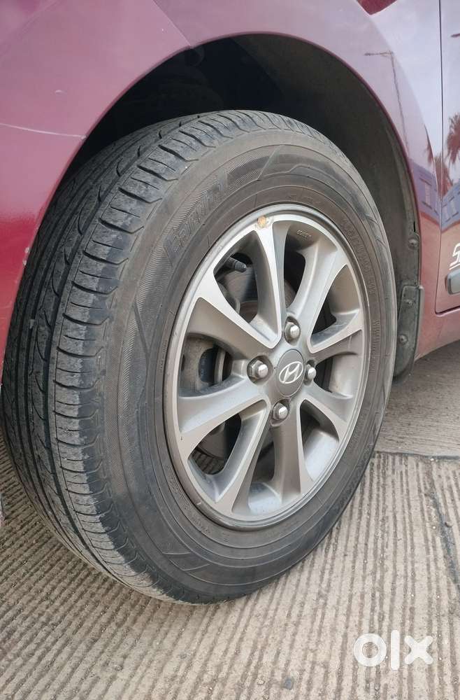 Hyundai Grand I10 Sportz, 2014, Petrol