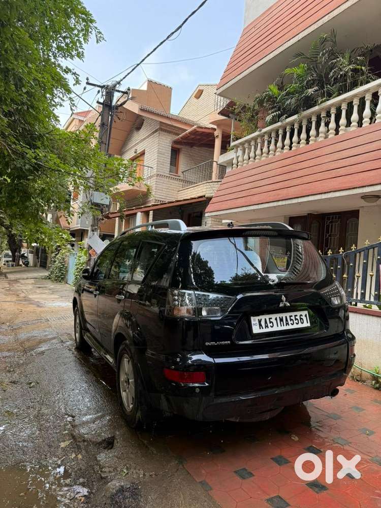 Mitsubishi Outlander 2010