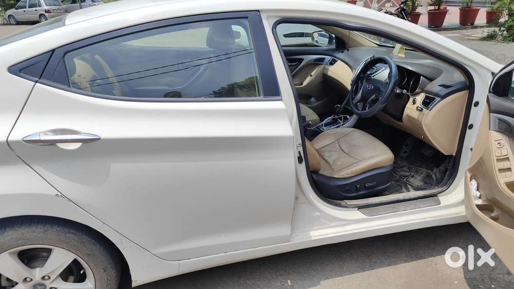 Hyundai New Elantra Diesel 2013