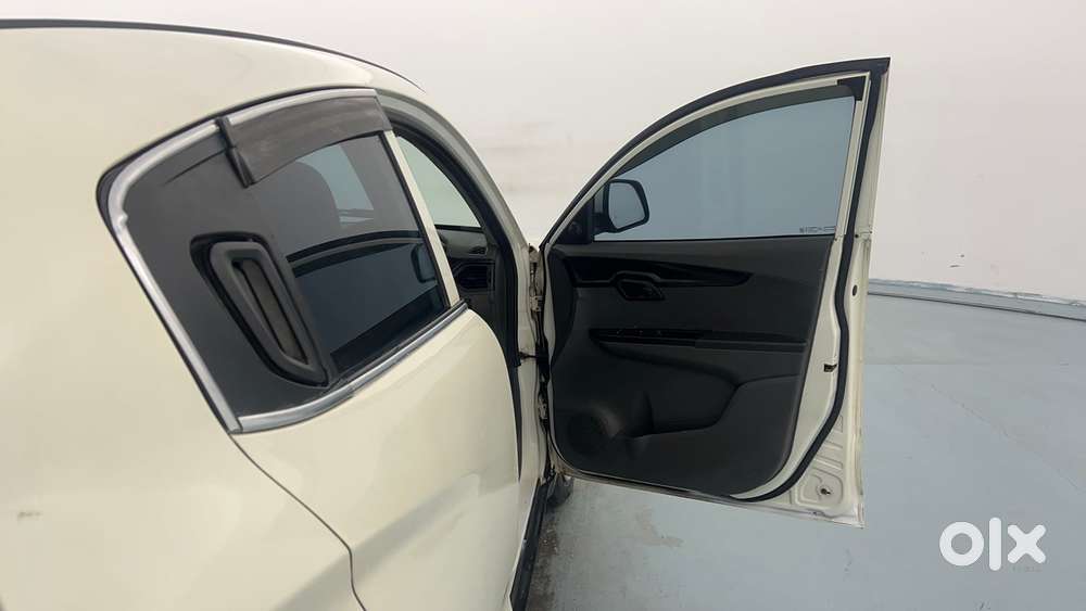 Mahindra Kuv100 Nxt 1.2 K4 Plus Diesel 6 Str, 2018, Petrol