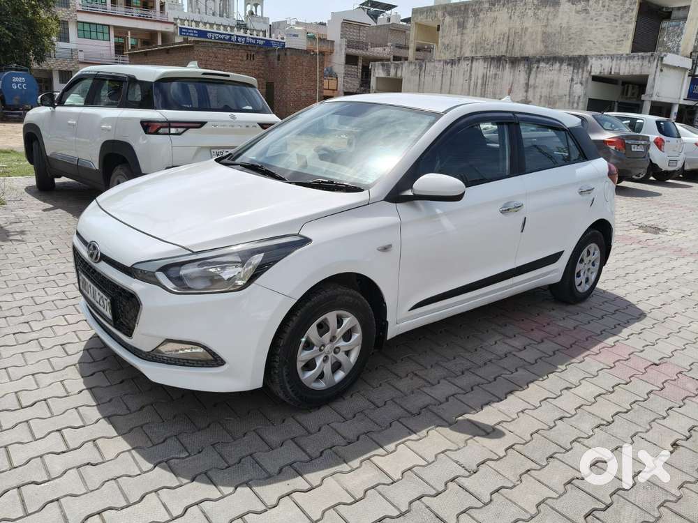 Hyundai I20 Magna Plus, 2015, Petrol