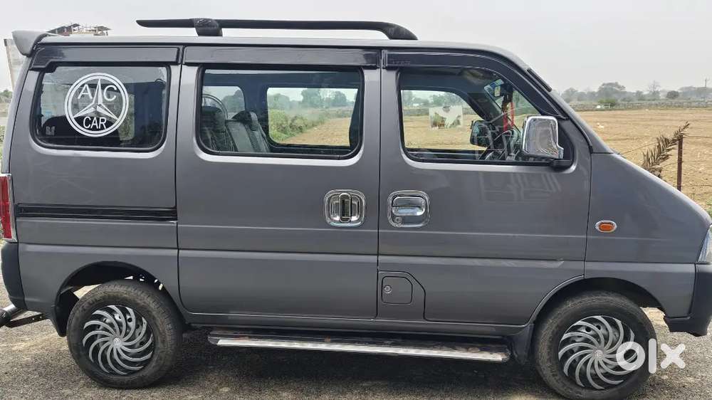 Maruti Suzuki Eeco 2025 Cng & Hybrids 31408 Km Driven