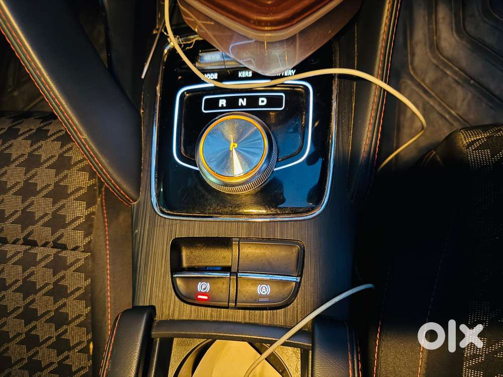 Mg Zs Ev Excite, 2023, Petrol