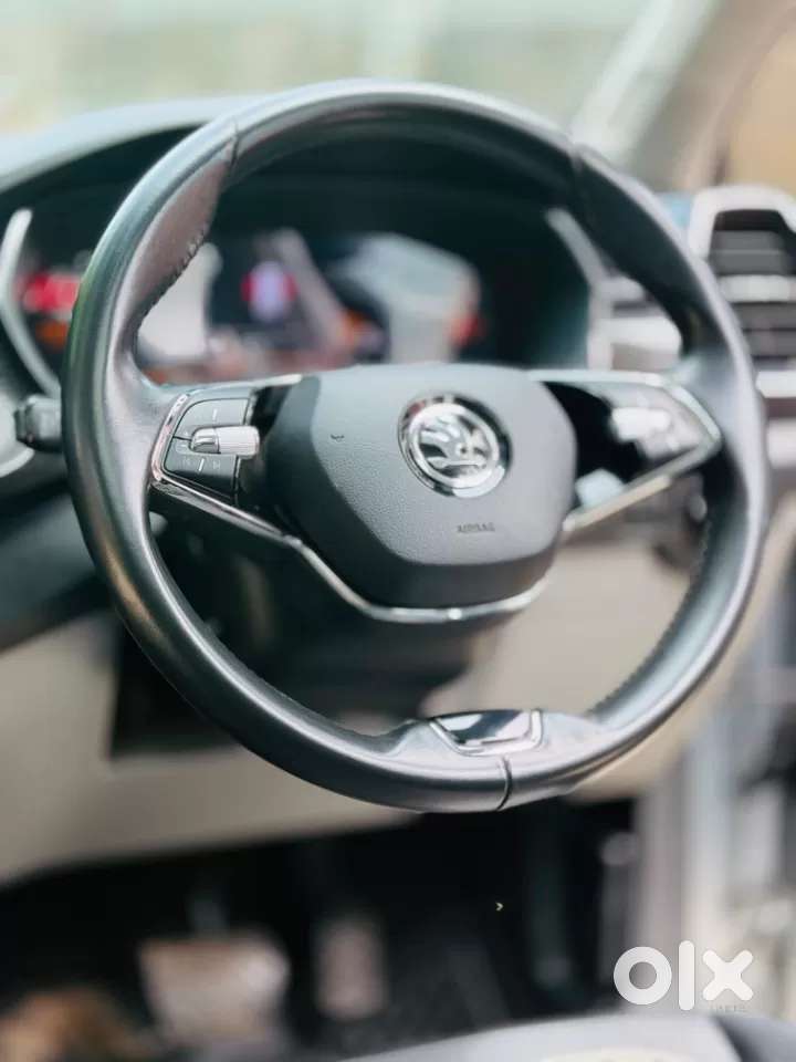 Skoda Kushaq Style 1.0l Tsi At, 2023, Petrol