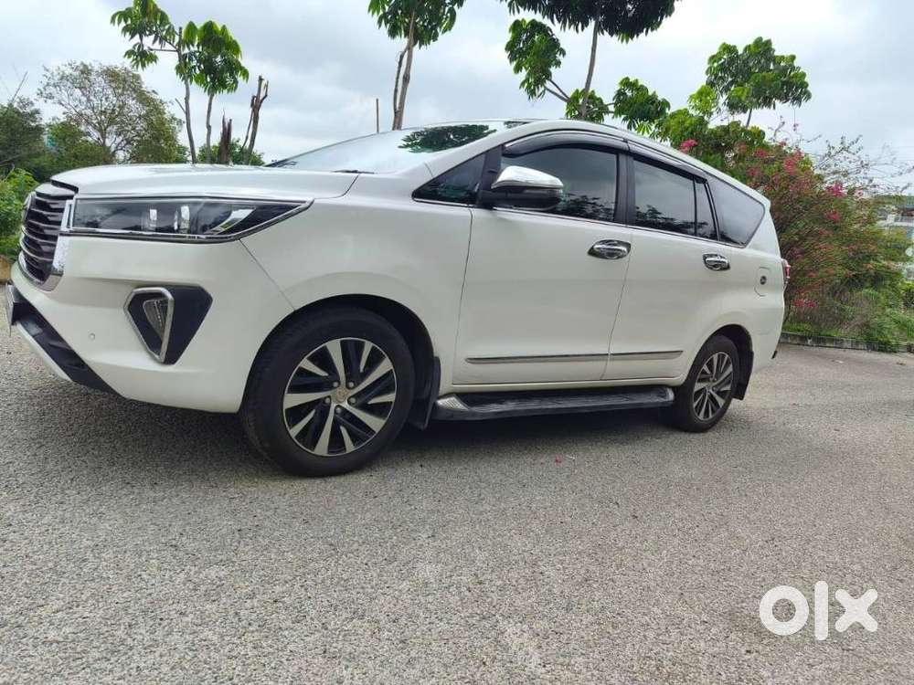 Toyota Innova Crysta 2.4 Z 7 Str, 2022, Diesel