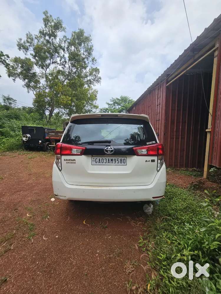 Toyota Innova Crysta Gx+2024 Model