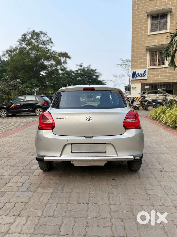 Maruti Suzuki Swift Vxi Optional, 2021, Petrol