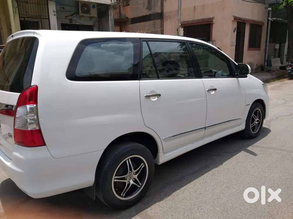 Toyota Innova 1nd Hand Use Good Condition