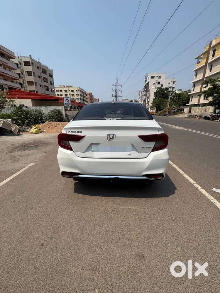 Honda Amaze 1.2 Vx (o) At I-vtec, 2022, Petrol