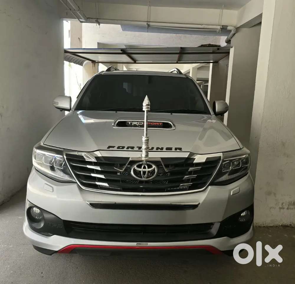 Toyota Fortuner 4*2 Amt 2014 Diesel 24800 Km Driven