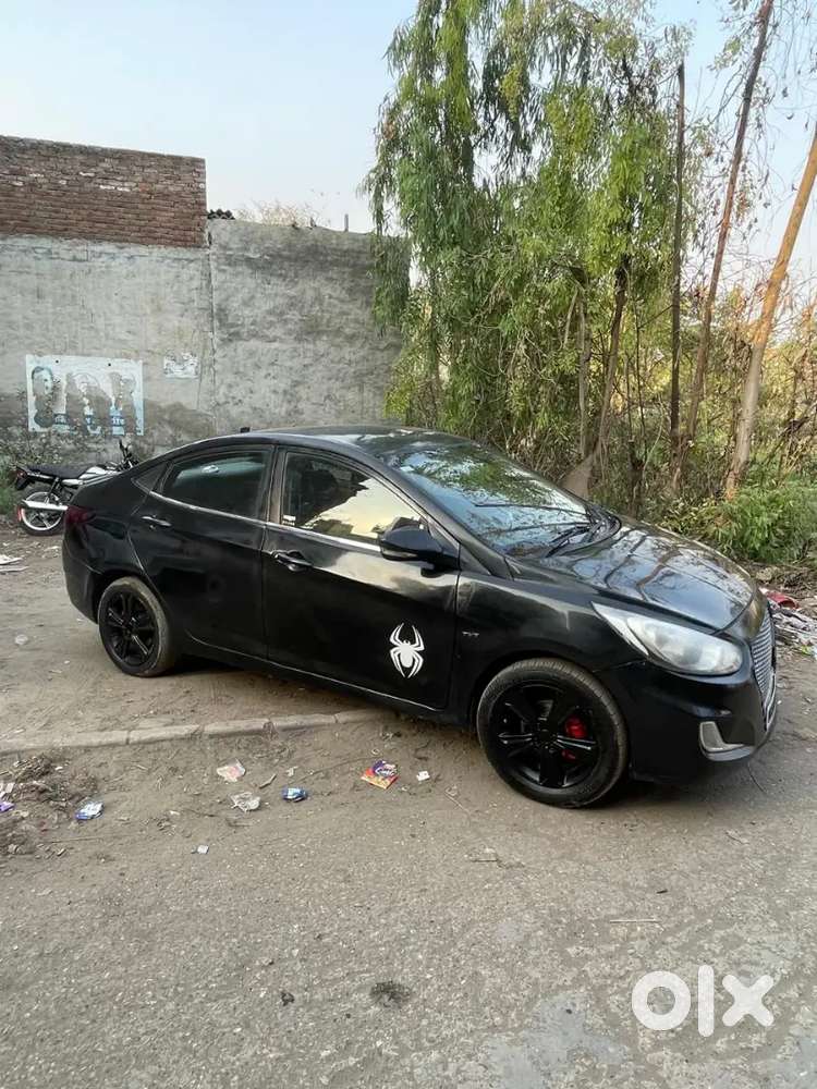 Hyundai Fluidic Verna 2012 Petrol 93350 Km Driven