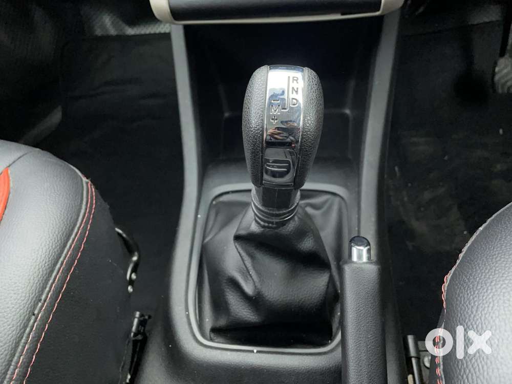 Renault Triber Rxz Easy-r Amt, 2022, Petrol