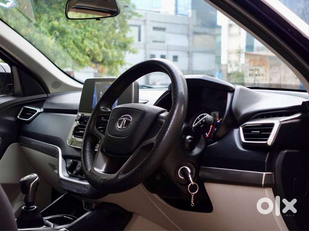 Tata Safari 2.0 Kryotec Xm, 2022, Petrol