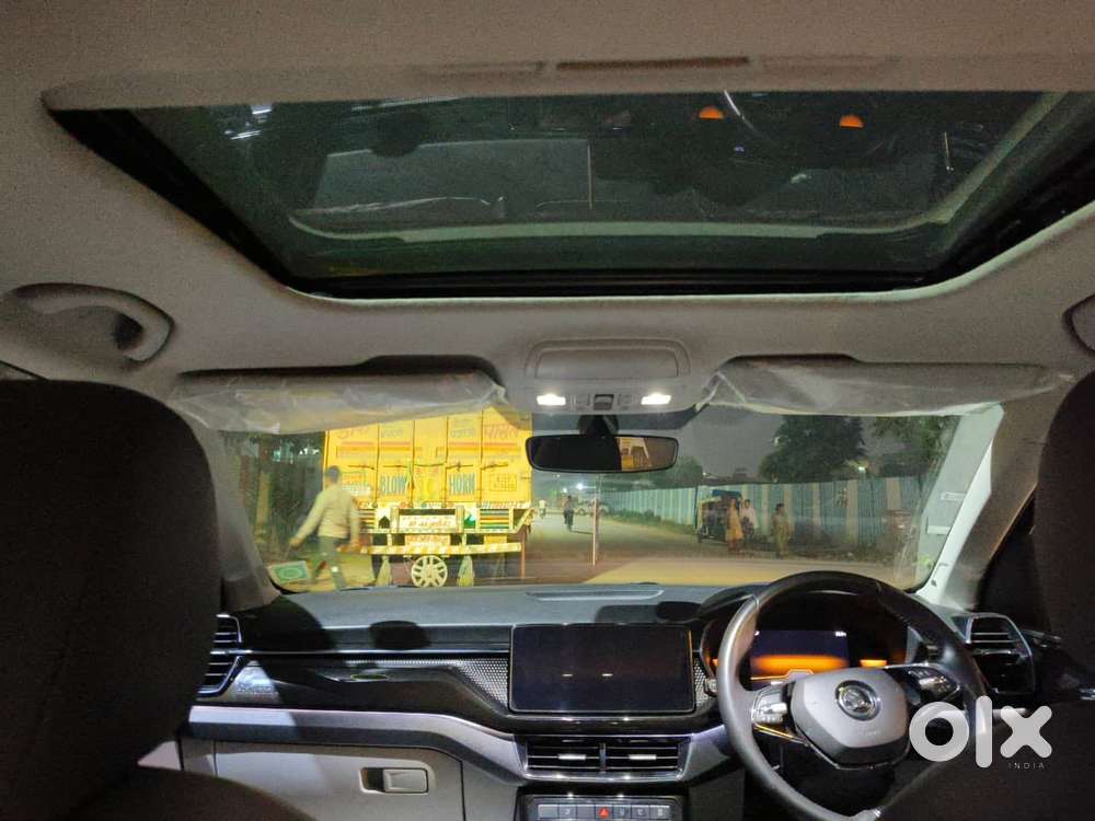 Skoda Kushaq 1.0 Tsi Style, 2022, Petrol