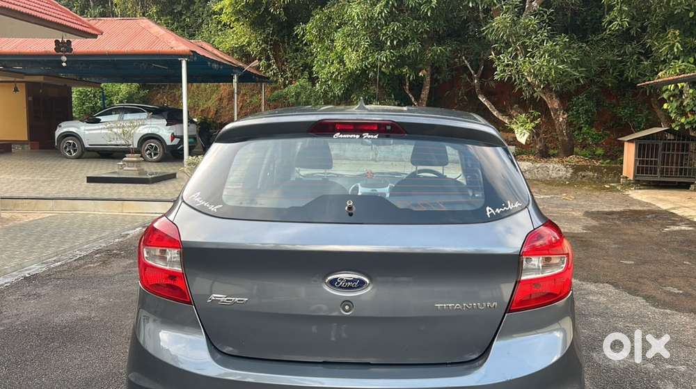 Ford Figo Petrol 2016