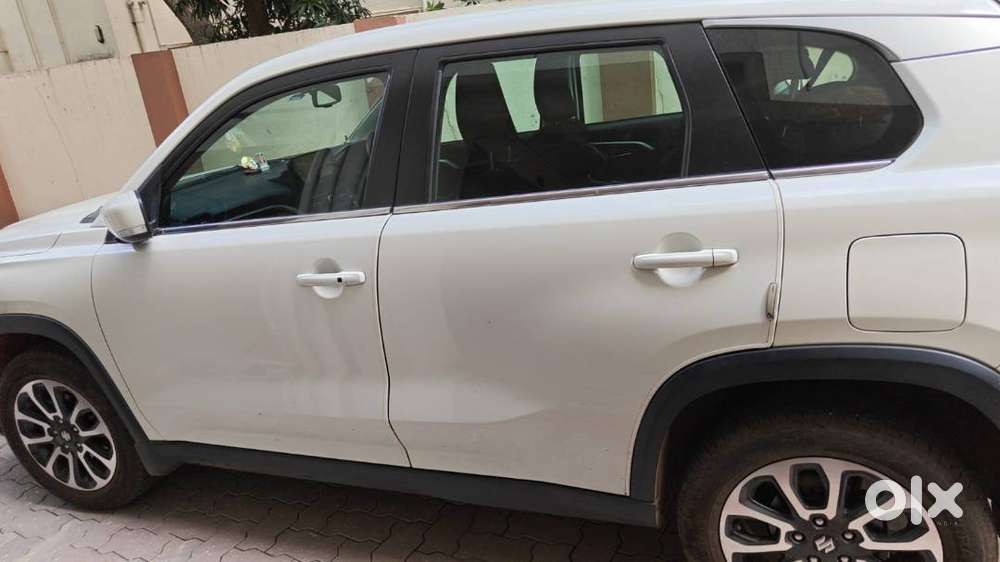Maruti Suzuki Grand Vitara - November 2024 With Sky 5  Headlamp , Roge