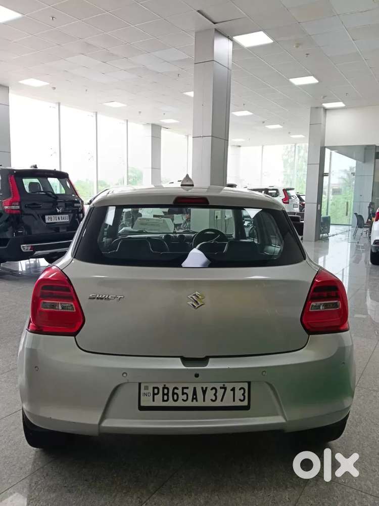 Maruti Suzuki Swift Vxi, 2020, Petrol