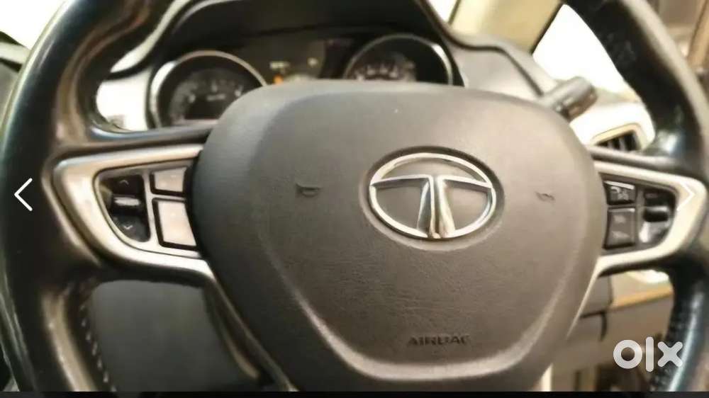 Tata Hexa Top Model 2.2 Xta Dual Tone 7 Seater 2019