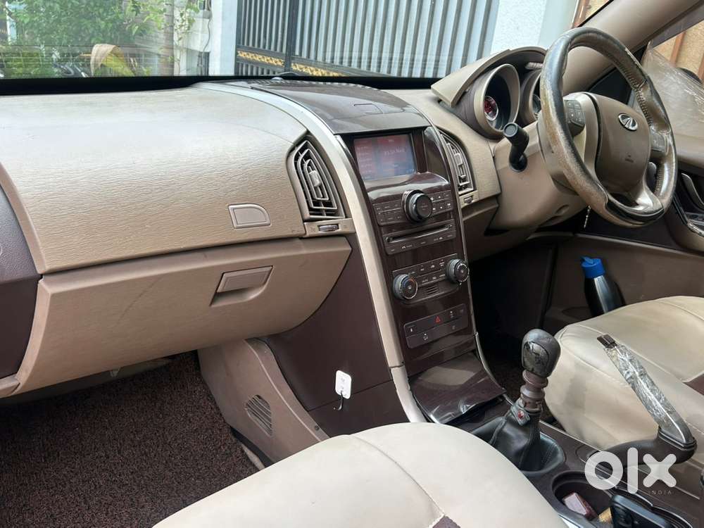 Mahindra Xuv500 Diesel 2012 Car