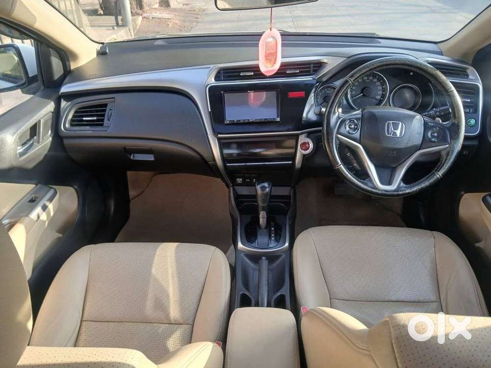 Honda City V At Sunroof, 2015, Petrol