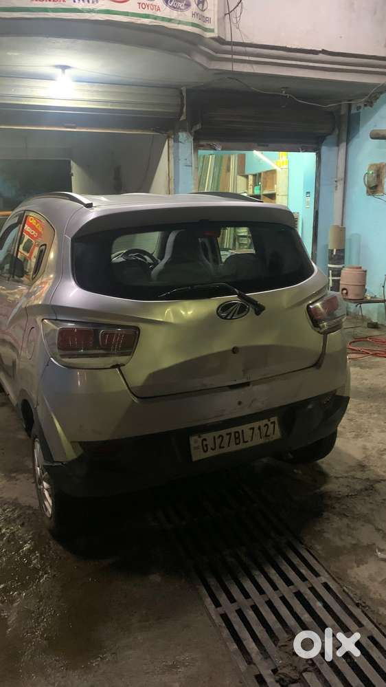 Mahindra Kuv 100 2017 Petrol Good Condition
