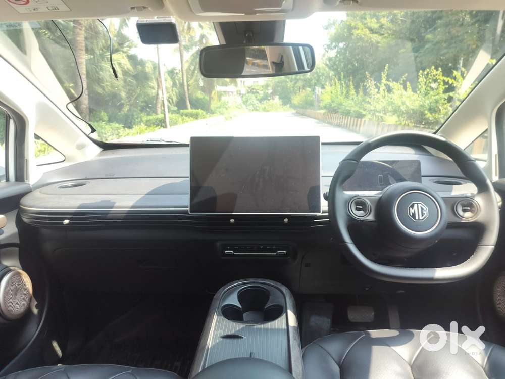 Mg Windsor Ev Essence, 2024, Electric