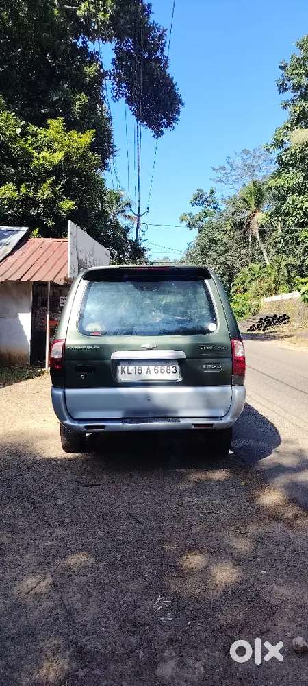 Chevrolet Tavera Elite 2004