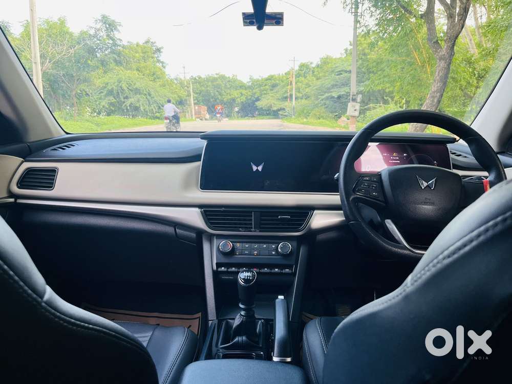 Mahindra Xuv700, 2022, Diesel