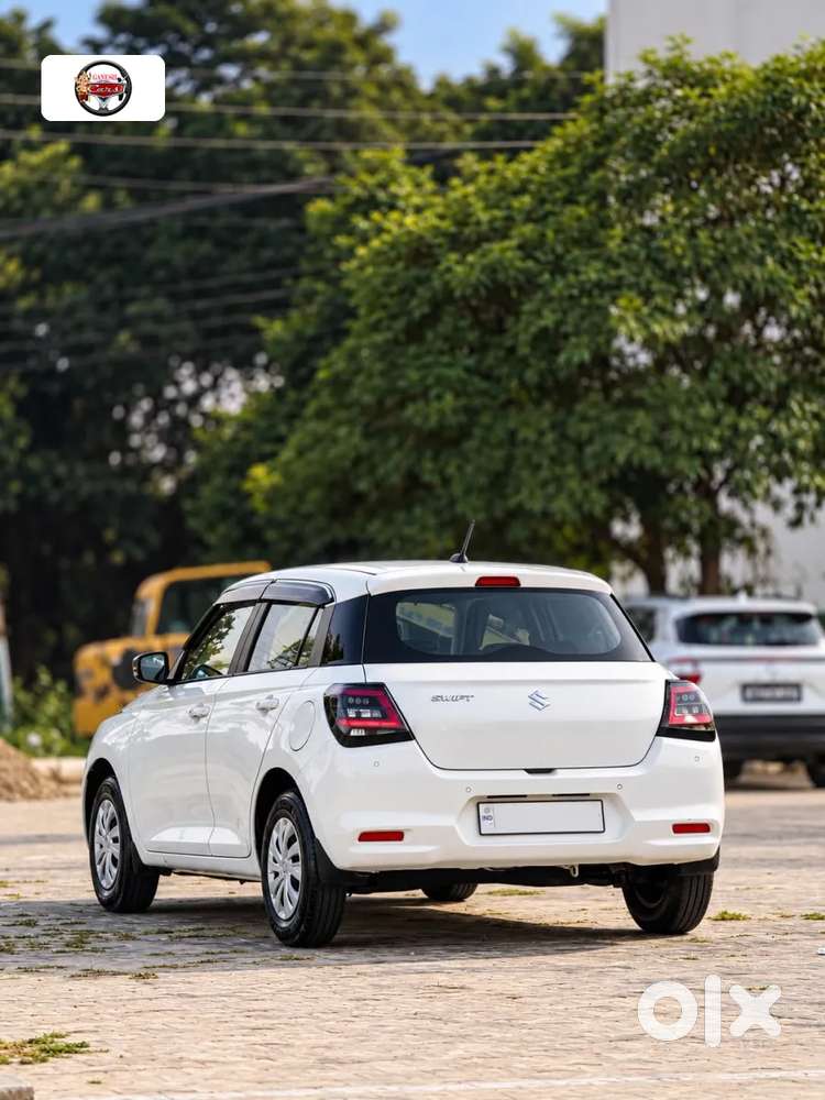 Maruti Suzuki Swift 1.2 Vxi (o), 2025, Petrol