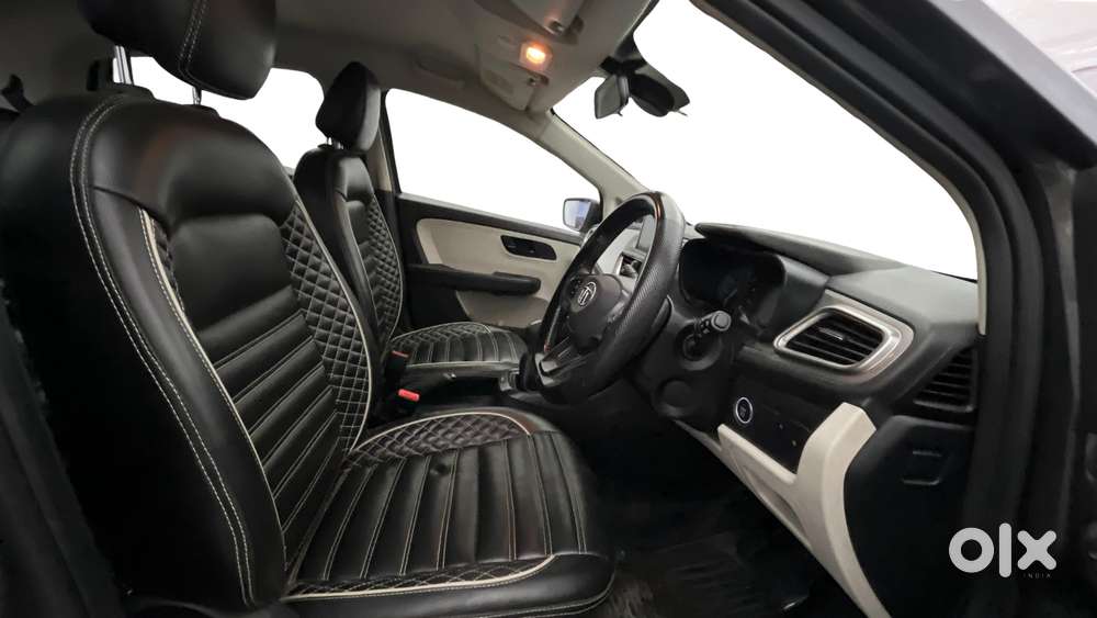 Tata Altroz 1.2 Xt, 2022, Petrol