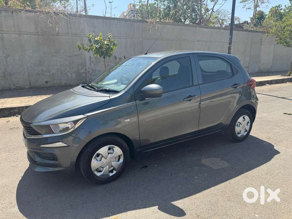 Tata Tiago 1.2 Revotron Xm Cng, 2023, Cng & Hybrids