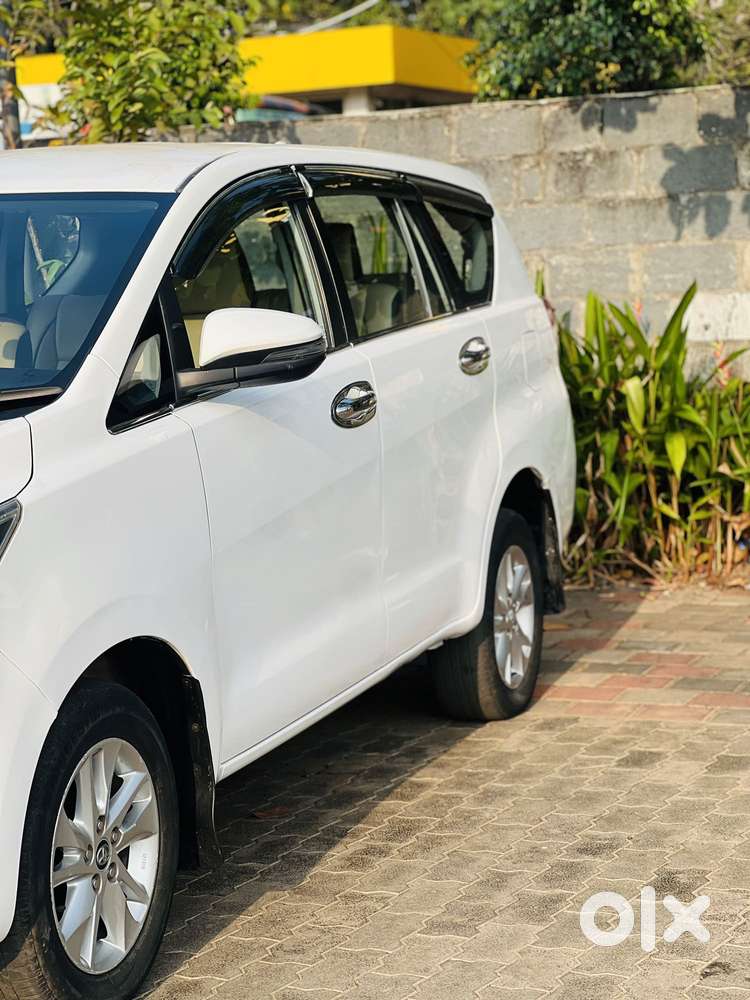 Toyota Innova Crysta 2.4 G Mt, 2018, Diesel