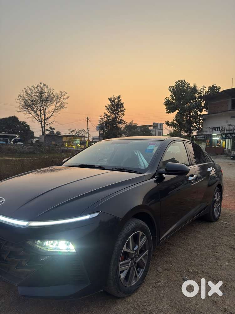 New Shape Verna Automatic