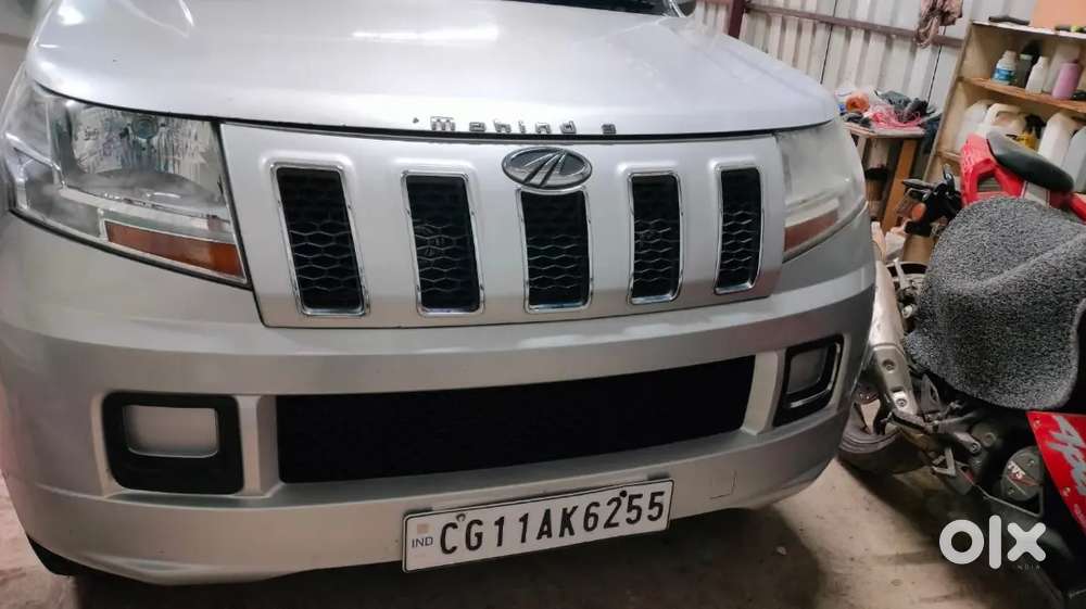 Mahindra Tuv 300